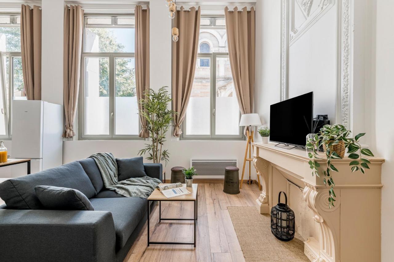 Charmant & Spacieux Appartement En Coeur De Ville Сент Етиен Екстериор снимка