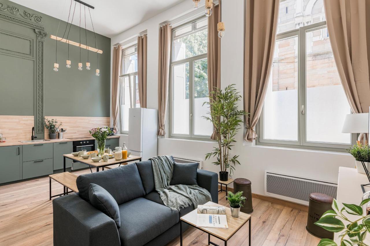 Charmant & Spacieux Appartement En Coeur De Ville Сент Етиен Екстериор снимка